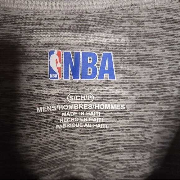 NBA Memphis Grizzlies Grey Athletic Top Small - Picture 4 of 5
